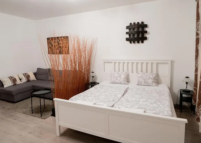 Vinceller Apartment *
